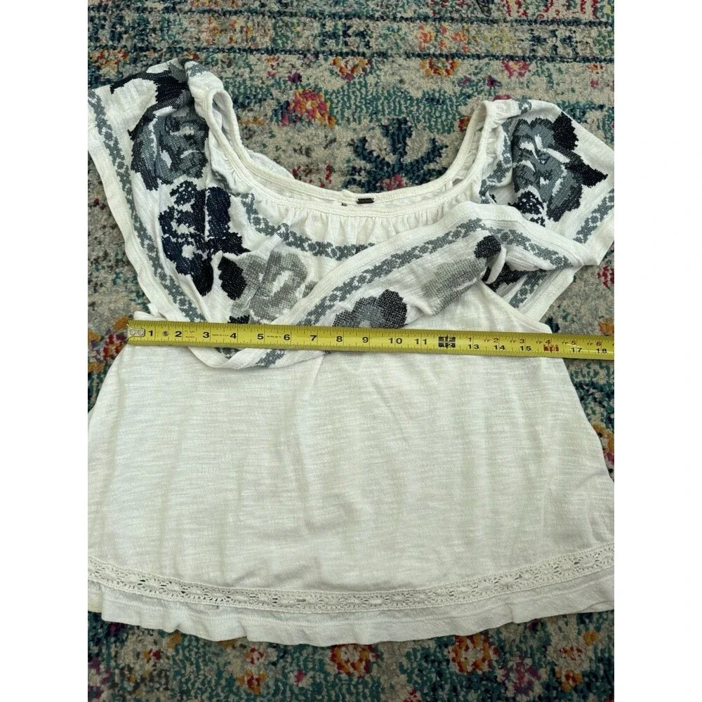 Free People To The‎ Left Off The Shoulder Top Floral Embroidery XS